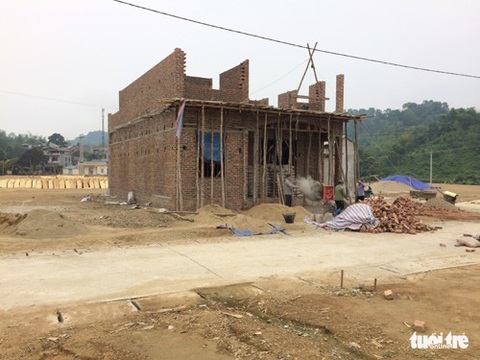 Sai phạm tại dự án tái định cư ở Bắc Kạn, hàng loạt cán bộ bị kỷ luật - Ảnh 1. Sai phạm tại dự án tái định cư ở Bắc Kạn, hàng loạt cán bộ bị kỷ luật - Ảnh 1.