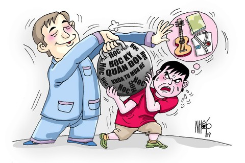 Sao bố cứ thích làm tổng đạo diễn của con? - Ảnh 1. Sao bố cứ thích làm tổng đạo diễn của con? - Ảnh 1.