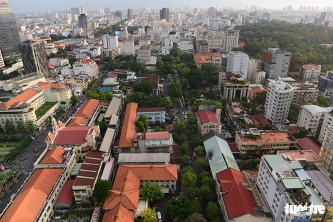 Bí thư Nguyễn Thiện Nhân: Kinh tế TP.HCM phát triển nhưng cây xanh lạc hậu - Ảnh 1. Bí thư Nguyễn Thiện Nhân: Kinh tế TP.HCM phát triển nhưng cây xanh lạc hậu - Ảnh 1.