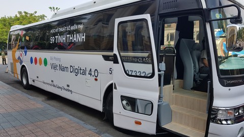 Mở rộng đào tạo kỹ năng số cho doanh nghiệp vừa và nhỏ - Ảnh 1. Mở rộng đào tạo kỹ năng số cho doanh nghiệp vừa và nhỏ - Ảnh 1.