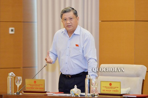 Ông Nguyễn Văn Giàu lo bộ trưởng Bộ GTVT khó giữ lời hứa - Ảnh 1. Ông Nguyễn Văn Giàu lo bộ trưởng Bộ GTVT khó giữ lời hứa - Ảnh 1.