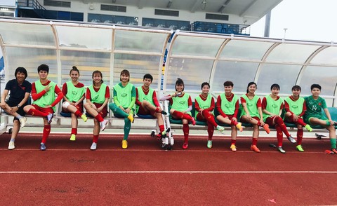 Tuyển nữ Việt Nam hạ Campuchia 10-0 ở trận mở màn Đông Nam Á 2019 - Ảnh 3. Tuyển nữ Việt Nam hạ Campuchia 10-0 ở trận mở màn Đông Nam Á 2019 - Ảnh 3.