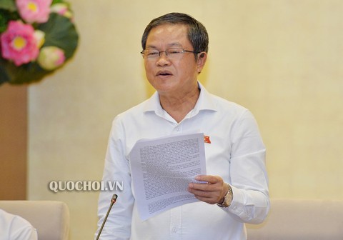 Xảy ra cháy, trực thăng cũng chẳng giải quyết được gì - Ảnh 1. Xảy ra cháy, trực thăng cũng chẳng giải quyết được gì - Ảnh 1.