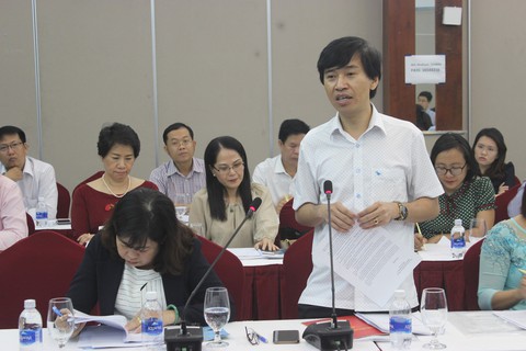 Dùng từ đào tạo lại nghe kinh khủng lắm - Ảnh 1. Dùng từ đào tạo lại nghe kinh khủng lắm - Ảnh 1.