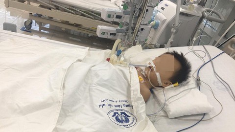 Nguy kịch do ngộ độc thuốc hạ sốt - Ảnh 1. Nguy kịch do ngộ độc thuốc hạ sốt - Ảnh 1.
