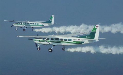 Không chờ ông trời, Thái Lan tạo mưa giúp dân chống hạn - Ảnh 1. Không chờ ông trời, Thái Lan tạo mưa giúp dân chống hạn - Ảnh 1.