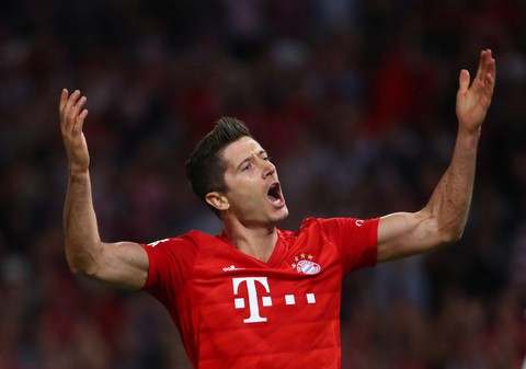 VAR và Lewandowski giúp Bayern Munich thoát thua trước Hertha Berlin - Ảnh 1. VAR và Lewandowski giúp Bayern Munich thoát thua trước Hertha Berlin - Ảnh 1.