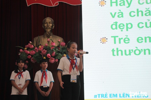 Phó thủ tướng Vũ Đức Đam: Đừng để thông điệp chỉ ở trên bàn giấy - Ảnh 3. Phó thủ tướng Vũ Đức Đam: Đừng để thông điệp chỉ ở trên bàn giấy - Ảnh 3.