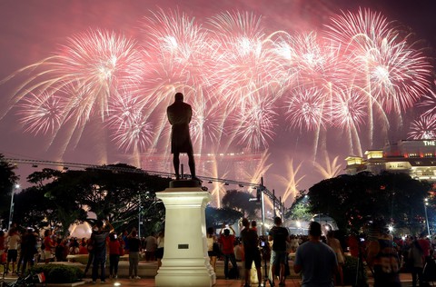 Nhà nghèo ở Singapore được cho tiền để con cái đi học - Ảnh 2. Nhà nghèo ở Singapore được cho tiền để con cái đi học - Ảnh 2.