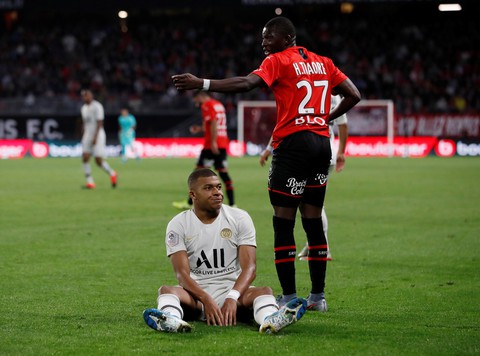 Pele mới tịt ngòi, PSG ngã ngựa ở Ligue 1 - Ảnh 1. Pele mới tịt ngòi, PSG ngã ngựa ở Ligue 1 - Ảnh 1.