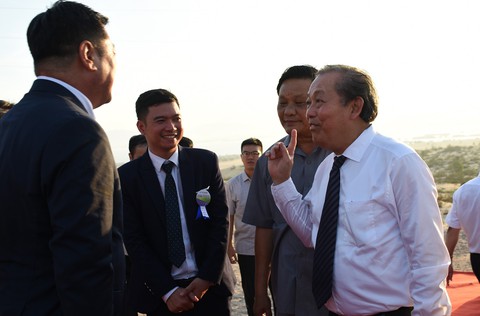 Khánh thành nhà máy điện mặt trời đầu tiên của Bình Định - Ảnh 2. Khánh thành nhà máy điện mặt trời đầu tiên của Bình Định - Ảnh 2.