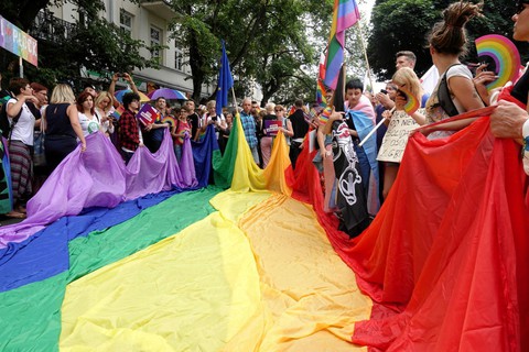 Dạy khoan dung với cộng đồng LGBT từ trường công - Ảnh 1. Dạy khoan dung với cộng đồng LGBT từ trường công - Ảnh 1.