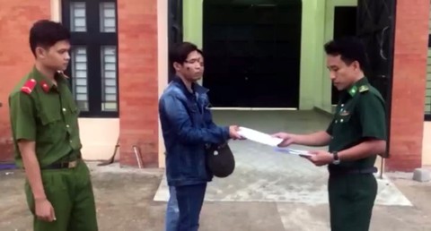 Ép quan hệ tình dục, lừa bán phụ nữ cho quán karaoke mại dâm - Ảnh 1. Ép quan hệ tình dục, lừa bán phụ nữ cho quán karaoke mại dâm - Ảnh 1.