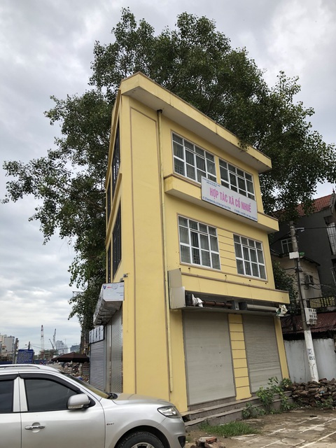 Những ngôi nhà kì dị chỉ có ở phố Phạm Văn Đồng - Ảnh 3. Những ngôi nhà kì dị chỉ có ở phố Phạm Văn Đồng - Ảnh 3.