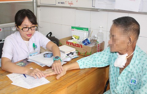 Người bệnh ung thư điều trị miễn dịch có tín hiệu tốt - Ảnh 1. Người bệnh ung thư điều trị miễn dịch có tín hiệu tốt - Ảnh 1.