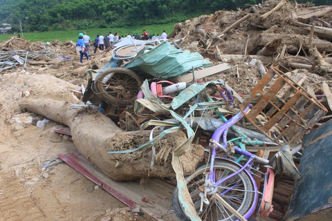 Lũ quét kinh hoàng ở Sa Ná: Ứng phó chưa sát thực tế - Ảnh 3. Lũ quét kinh hoàng ở Sa Ná: Ứng phó chưa sát thực tế - Ảnh 3.