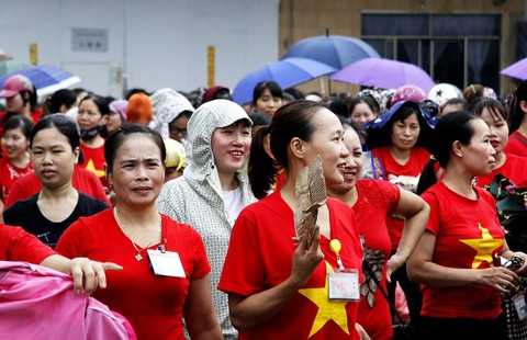 Hơn 2.000 công nhân làm việc trở lại sau vụ ban giám đốc mất tích - Ảnh 1. Hơn 2.000 công nhân làm việc trở lại sau vụ ban giám đốc mất tích - Ảnh 1.