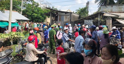 Lãnh án tử hình vì giết vợ và hàng xóm - Ảnh 2. Lãnh án tử hình vì giết vợ và hàng xóm - Ảnh 2.