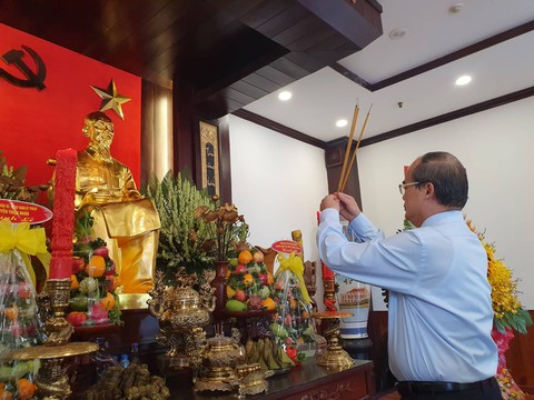 Đoàn lãnh đạo TP.HCM bắt đầu thăm, làm việc tại Indonesia và Singapore - Ảnh 2. Đoàn lãnh đạo TP.HCM bắt đầu thăm, làm việc tại Indonesia và Singapore - Ảnh 2.