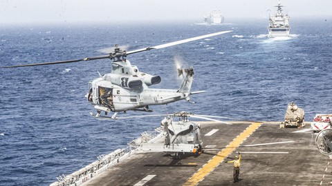 Úc điều khinh hạm, máy bay tới eo biển Hormuz bảo vệ tàu bè các nước - Ảnh 1. Úc điều khinh hạm, máy bay tới eo biển Hormuz bảo vệ tàu bè các nước - Ảnh 1.