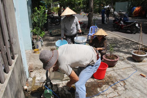 Thủy điện dừng phát để lấy nước cứu khát cho Đà Nẵng - Ảnh 6. Thủy điện dừng phát để lấy nước cứu khát cho Đà Nẵng - Ảnh 6.