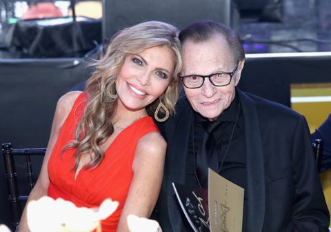 Vua truyền hình Larry King qua đời ở tuổi 87 - Ảnh 4. Vua truyền hình Larry King qua đời ở tuổi 87 - Ảnh 4.