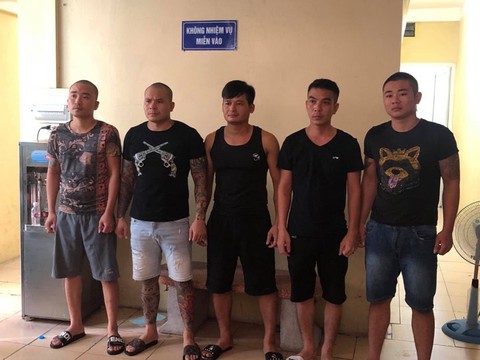 Khởi tố trùm đòi nợ thuê Quang Rambo và 4 đồng phạm - Ảnh 1. Khởi tố trùm đòi nợ thuê Quang Rambo và 4 đồng phạm - Ảnh 1.