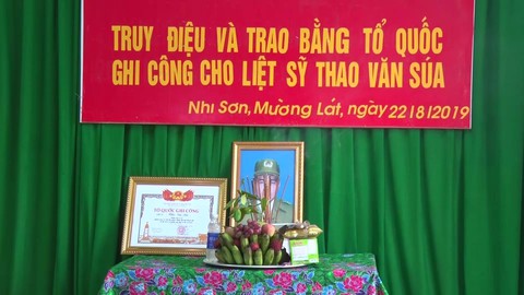 Công nhận liệt sĩ trưởng công an xã hy sinh khi giúp dân chống lũ - Ảnh 2. Công nhận liệt sĩ trưởng công an xã hy sinh khi giúp dân chống lũ - Ảnh 2.