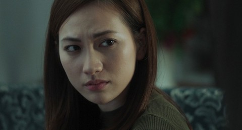 Cha ma - phim kinh dị rùng rợn song khá xúc động, nhân văn - Ảnh 4. Cha ma - phim kinh dị rùng rợn song khá xúc động, nhân văn - Ảnh 4.