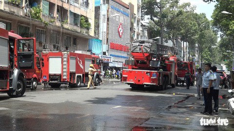Kiến nghị tháo dỡ tòa nhà ký túc xá Trường Kỹ thuật Cao Thắng - Ảnh 1. Kiến nghị tháo dỡ tòa nhà ký túc xá Trường Kỹ thuật Cao Thắng - Ảnh 1.