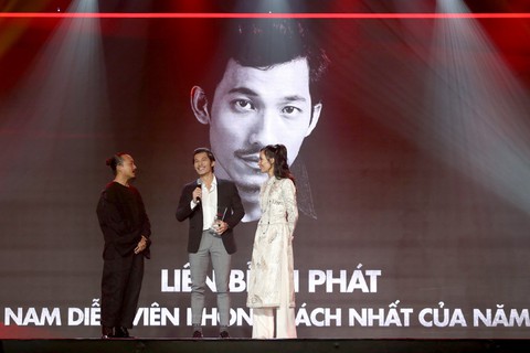 Mỹ Tâm nhận giải Siêu biểu tượng của năm - Ảnh 10. Mỹ Tâm nhận giải Siêu biểu tượng của năm - Ảnh 10.