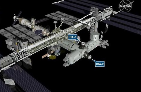 NASA lắp đặt bến đỗ cho tàu vũ trụ thương mại trên ISS - Ảnh 1. NASA lắp đặt bến đỗ cho tàu vũ trụ thương mại trên ISS - Ảnh 1.