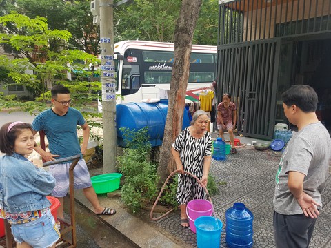 Đà Nẵng thiếu nước sạch vì nước sông Cầu Đỏ nhiễm mặn - Ảnh 1. Đà Nẵng thiếu nước sạch vì nước sông Cầu Đỏ nhiễm mặn - Ảnh 1.