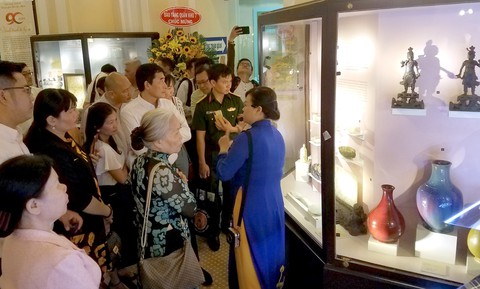 90 năm hội tụ những bộ sưu tập cổ vật khủng - Ảnh 7. 90 năm hội tụ những bộ sưu tập cổ vật khủng - Ảnh 7.