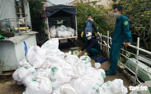 Phạt 100 triệu đồng cơ sở bán thịt heo ôi thiu - Ảnh 1. Phạt 100 triệu đồng cơ sở bán thịt heo ôi thiu - Ảnh 1.