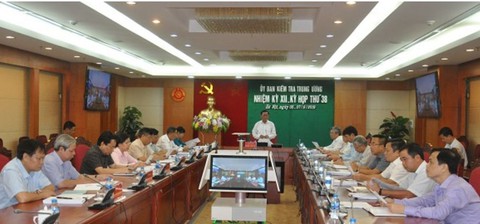 Ban thường vụ Tỉnh ủy Khánh Hòa vi phạm đến mức phải kỷ luật - Ảnh 1. Ban thường vụ Tỉnh ủy Khánh Hòa vi phạm đến mức phải kỷ luật - Ảnh 1.