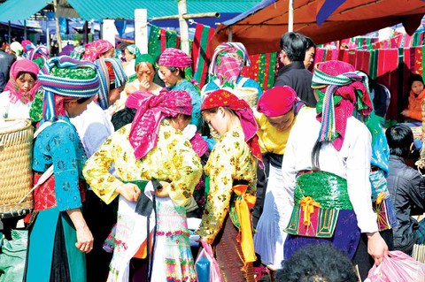 Mùa lễ hội miền thượng du - Ảnh 2. Mùa lễ hội miền thượng du - Ảnh 2.