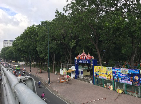 Khổ như người đô thị - Ảnh 2. Khổ như người đô thị - Ảnh 2.