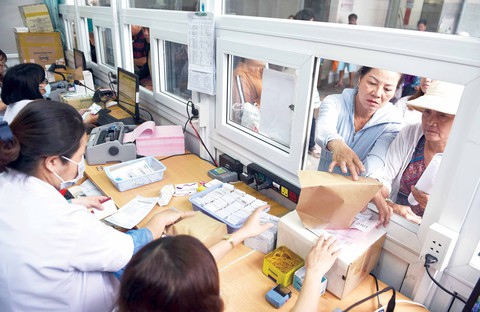 Bệnh viện không rác thải nhựa - Ảnh 1. Bệnh viện không rác thải nhựa - Ảnh 1.