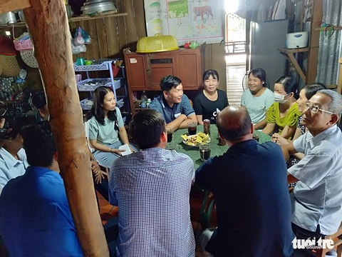 Nhà hảo tâm tiếp sức cho Phượng tí hon - Ảnh 2. Nhà hảo tâm tiếp sức cho Phượng tí hon - Ảnh 2.