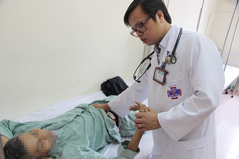 Người nặng lòng với bệnh nhân ung thư - Ảnh 1. Người nặng lòng với bệnh nhân ung thư - Ảnh 1.