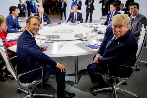 Ông Trump cứng với Trung Quốc vì đã có Nhật, Anh? - Ảnh 1. Ông Trump cứng với Trung Quốc vì đã có Nhật, Anh? - Ảnh 1.