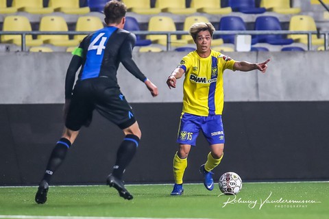 Ảnh Công Phượng đá chính tả xung hữu đột cùng đội U21 Sint Truiden - Ảnh 4. Ảnh Công Phượng đá chính tả xung hữu đột cùng đội U21 Sint Truiden - Ảnh 4.