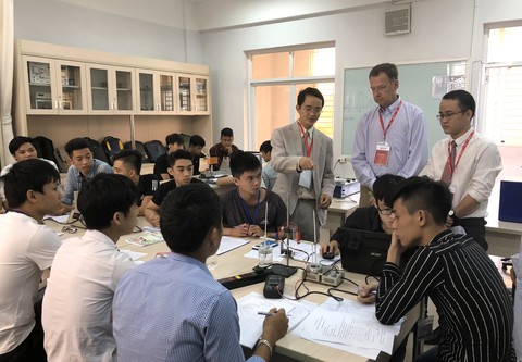 ĐH Duy Tân đạt chuẩn kiểm định ABET của Mỹ - Ảnh 2. ĐH Duy Tân đạt chuẩn kiểm định ABET của Mỹ - Ảnh 2.