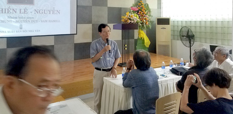Thơ thiền Lê - Nguyễn ra mắt sau 12 năm thực hiện - Ảnh 3. Thơ thiền Lê - Nguyễn ra mắt sau 12 năm thực hiện - Ảnh 3.
