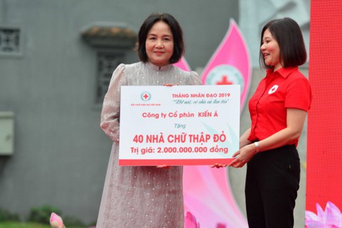 KIẾN Á: Chia sẻ từ tâm, phát triển bền vững - Ảnh 2. KIẾN Á: Chia sẻ từ tâm, phát triển bền vững - Ảnh 2.
