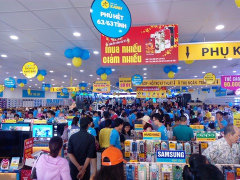 Điện máy Xanh vượt kỷ lục, bán máy lạnh gấp đôi cùng kỳ - Ảnh 1. Điện máy Xanh vượt kỷ lục, bán máy lạnh gấp đôi cùng kỳ - Ảnh 1.