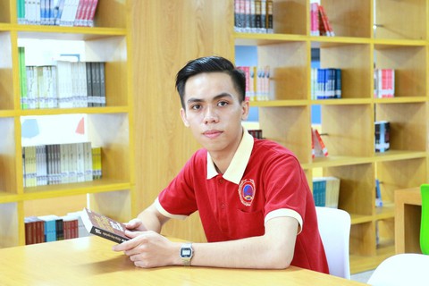 Cậu học trò từ bỏ đại học y để theo đuổi đam mê tại SIU - Ảnh 1. Cậu học trò từ bỏ đại học y để theo đuổi đam mê tại SIU - Ảnh 1.