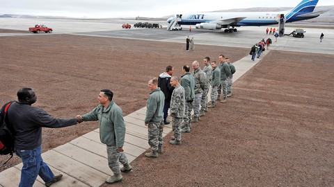 Trump hỏi mua Greenland: Tưởng giả mà thật - Ảnh 1. Trump hỏi mua Greenland: Tưởng giả mà thật - Ảnh 1.