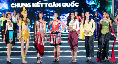 Hoa hậu Thế giới Việt Nam 2019 gọi tên nữ sinh Ngoại thương Hà Nội - Ảnh 12. Hoa hậu Thế giới Việt Nam 2019 gọi tên nữ sinh Ngoại thương Hà Nội - Ảnh 12.